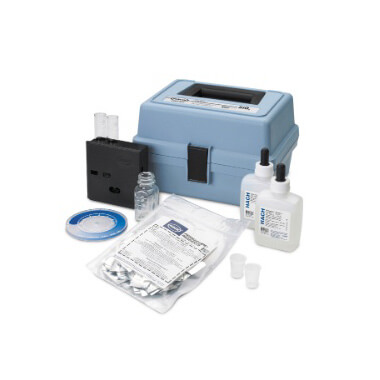Silica water quality test kit. Includes reagents, colour discs, colorimeter and case.